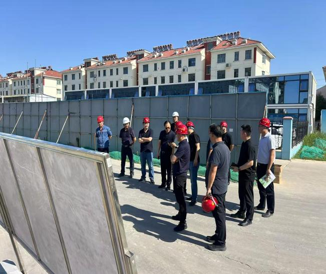 萊西市組織部部長桂曉峰一行調(diào)研萊西市人才孵化基地項目